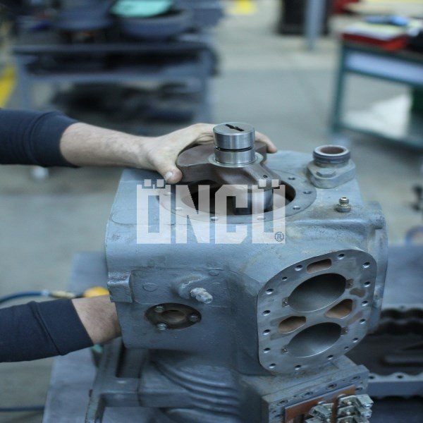 Kompresör Yağ Basıncı