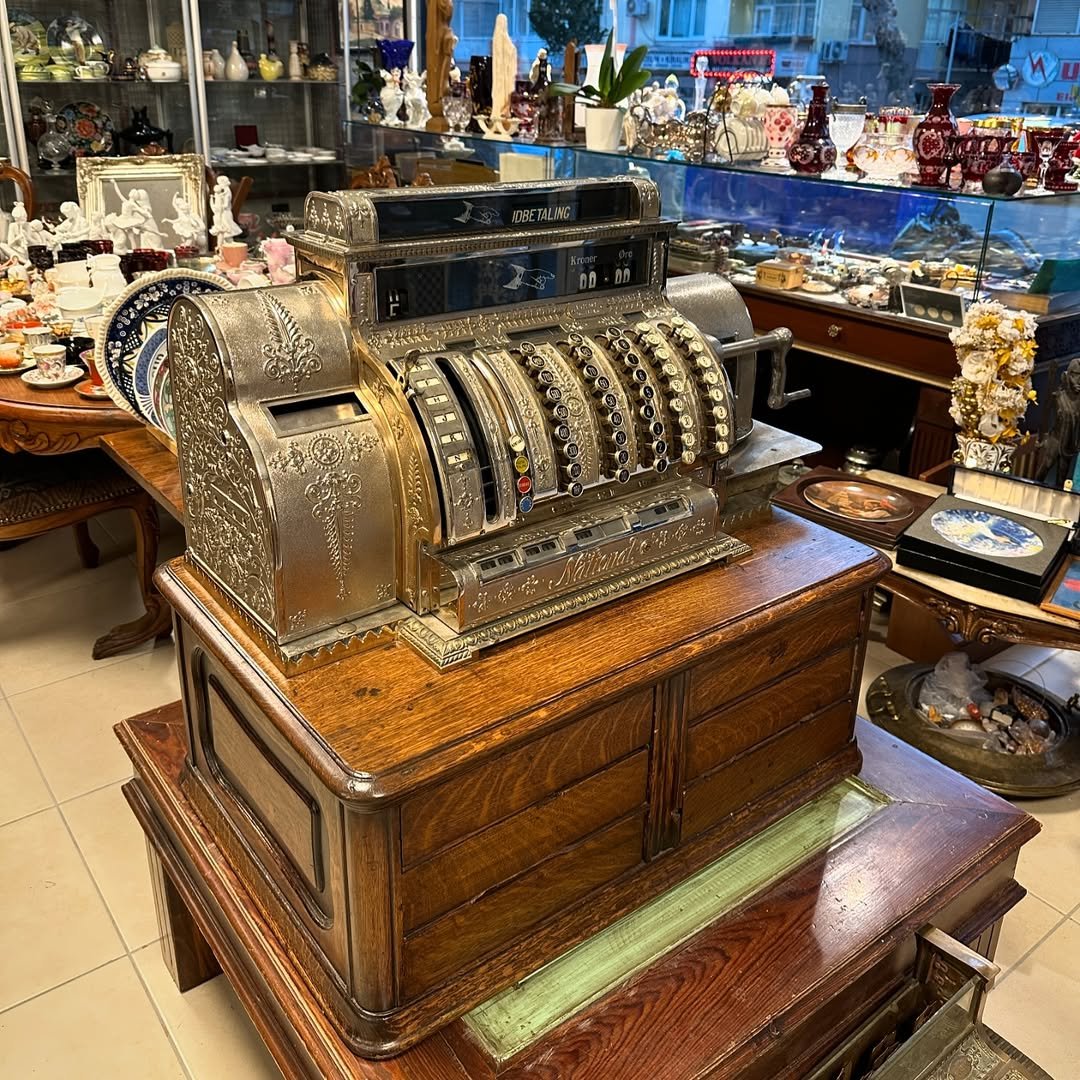 Eser Antique - national-amerikan-yap─▒m─▒-para-kasas─▒--1-.jpg