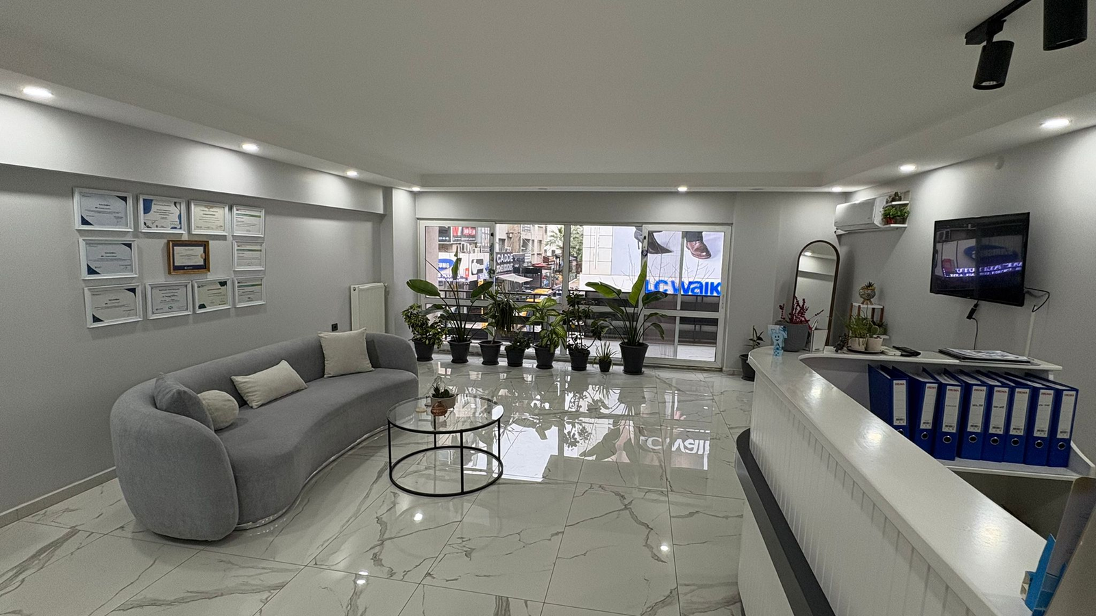 Dr. Cansunay Karaman - whatsapp-image-2026-01-23-at-15-12-27--4-.png